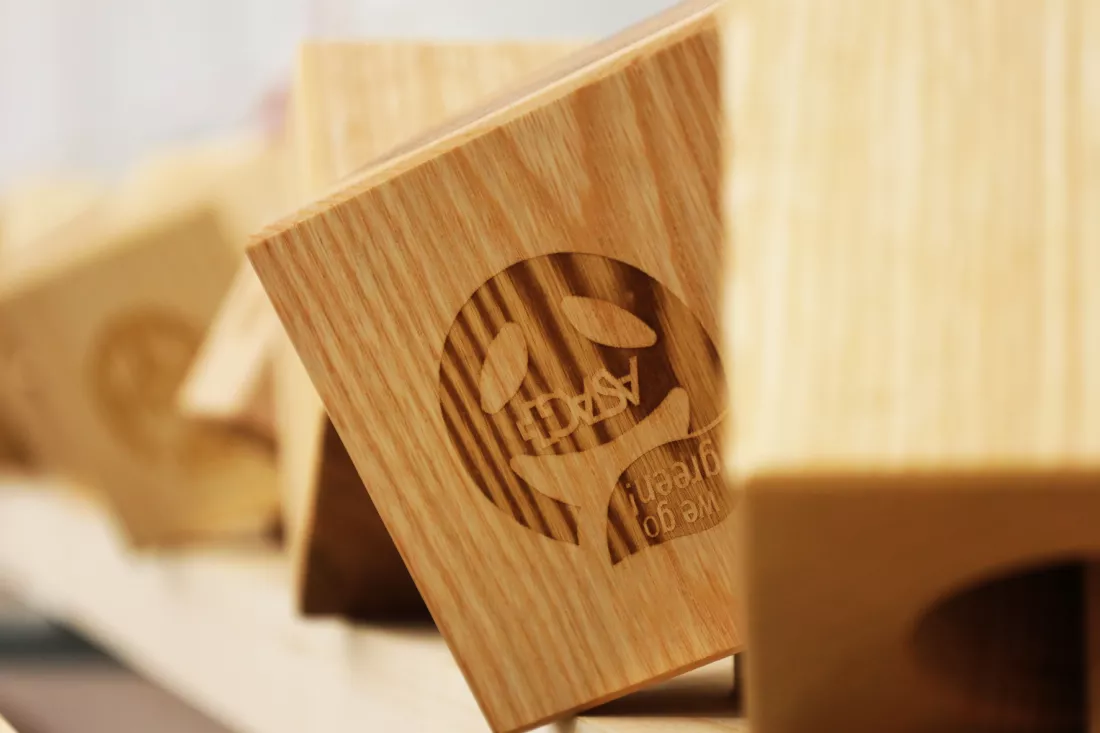 holzwuerfel7.jpg holzwuerfel7.jpg