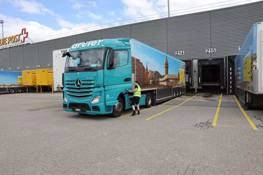 str07-08_dreier_titelbild.jpg str07-08_dreier_titelbild.jpg